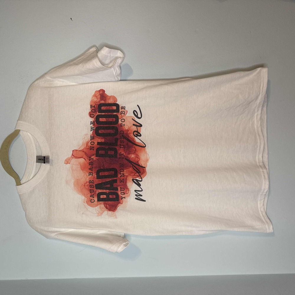 Rare Taylor Swift Bad Blood/ Mad Love‎ TShirt White Size Medium